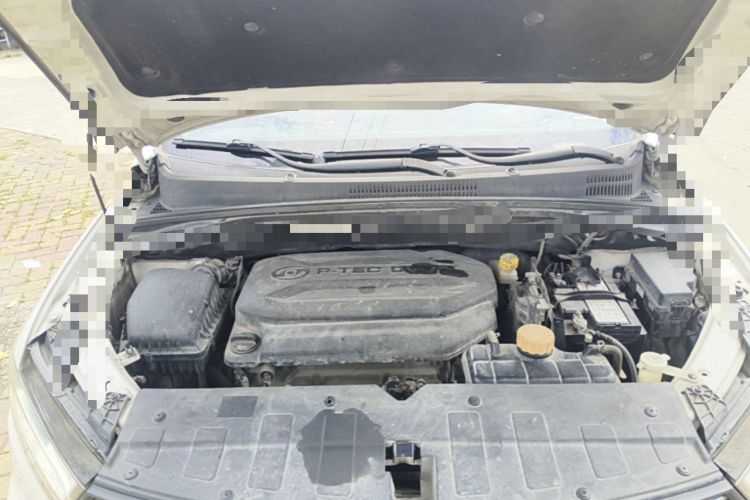 Used Baojun 360 2019 1.5L CVT Elite Version China VI Engine Bay