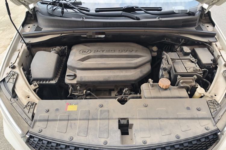 Used Baojun 360 2019 1.5L CVT Elite Version China VI Engine Bay