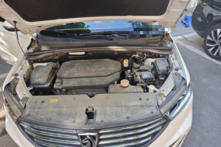 Used Baojun 360 2019 1.5L Automatic Luxury Edition China VI Engine Bay