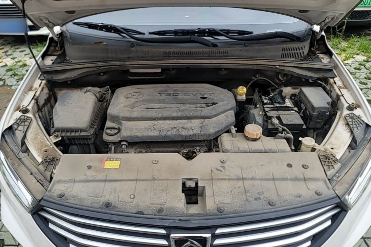 Used Baojun 360 2019 1.5L Manual Elite Version China VI Engine Bay