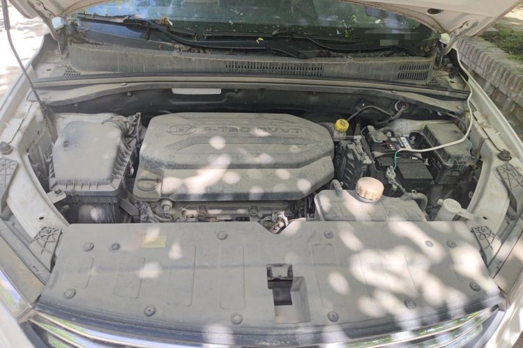 Used Baojun 360 2019 1.5L Automatic Elite Version China VI Engine Bay