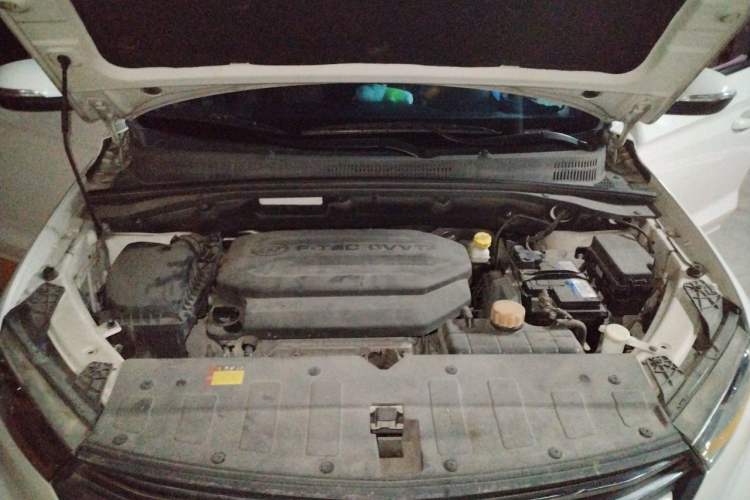 Used Baojun 360 2019 1.5L Manual Elite Version China VI Engine Bay