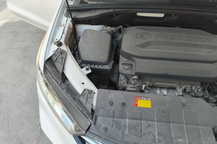 Used Baojun 360 2019 1.5L Manual Elite Version China VI Engine Bay Right