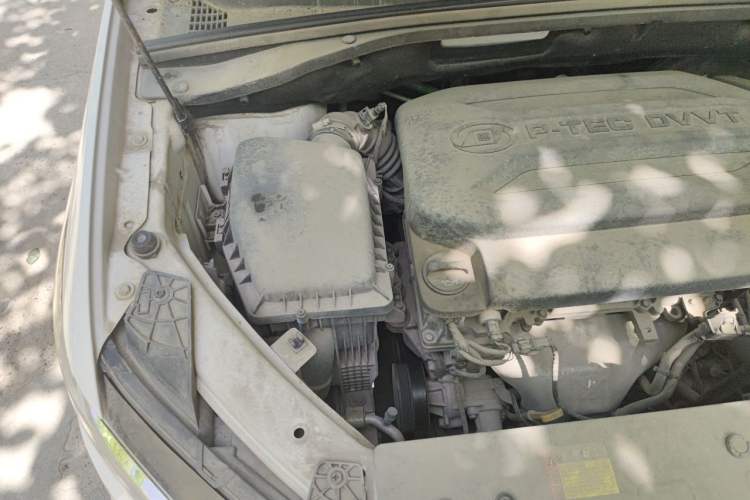 Used Baojun 360 2019 1.5L Automatic Elite Version China VI Engine Bay Right