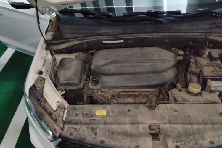 Used Baojun 360 2019 1.5L CVT Elite Version China VI Engine Bay Right