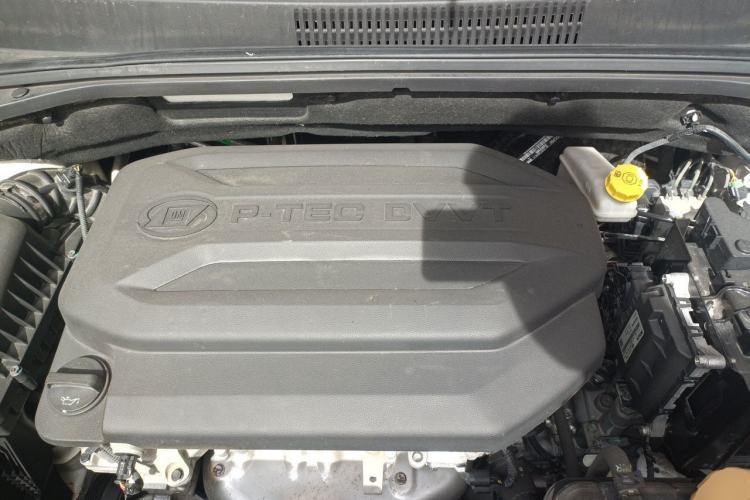 Used Baojun 360 2019 1.5L Automatic Elite Version China VI Engine Bay