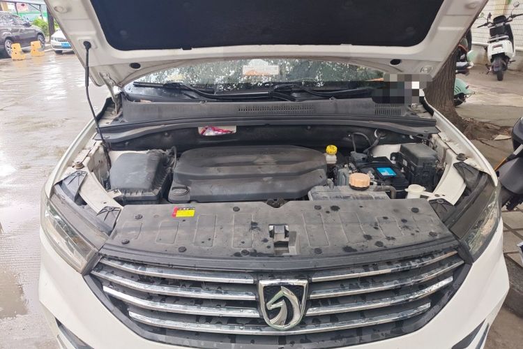 Used Baojun 360 2019 1.5L Manual Luxury Version China VI Engine Bay