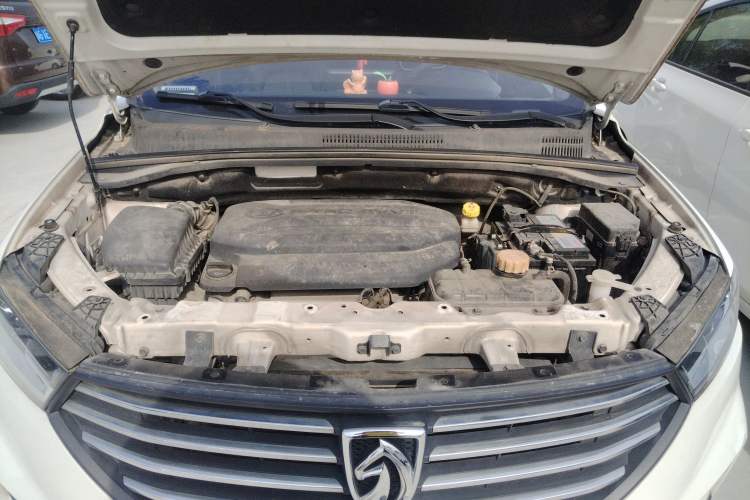 Used Baojun 360 2019 1.5L Manual Elite Version China VI Engine Bay