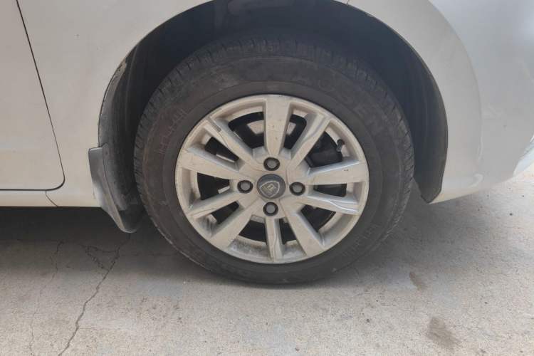 Used Baojun 360 2019 1.5L Manual Elite Version China VI Exterior 1
