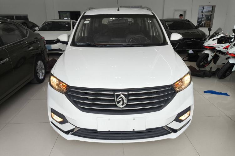 Used Baojun 360 2019 1.5L Manual Elite Version China VI Exterior 1