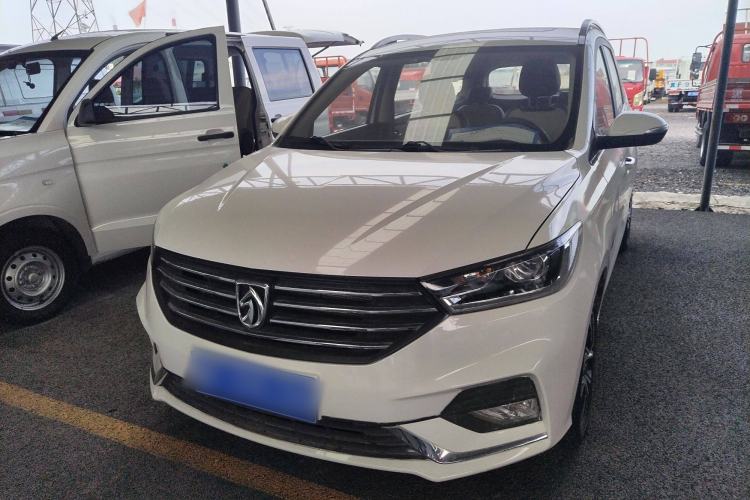 Used Baojun 360 2019 1.5L Manual Luxury Version China VI Exterior 1