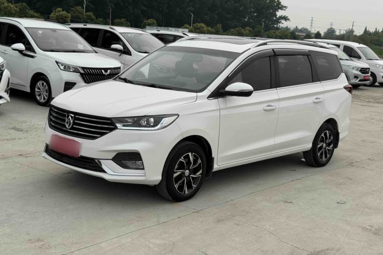 Used Baojun 360 2019 1.5L Manual Luxury Version China VI Exterior 1