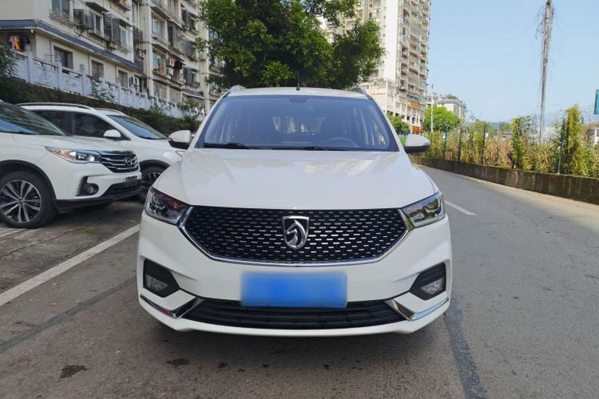 Used Baojun 360 2019 1.5L CVT Elite Version China VI Exterior 2