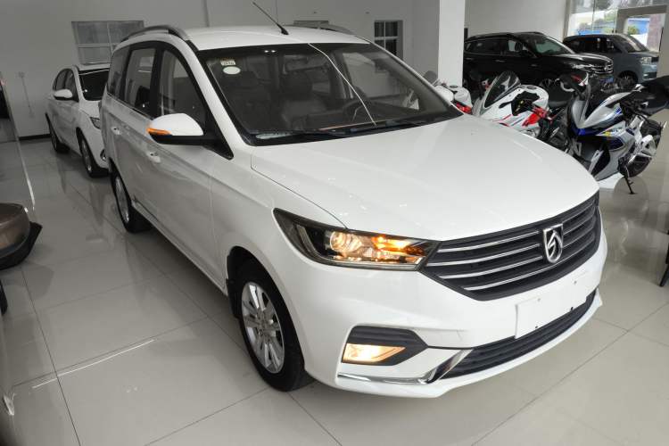 Used Baojun 360 2019 1.5L Manual Elite Version China VI Exterior 2