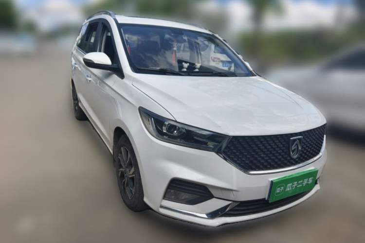 Used Baojun 360 2019 1.5L CVT Luxury Model China VI Emission Standard Exterior 3