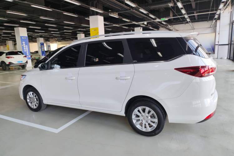 Used Baojun 360 2019 1.5L Manual Elite Version China VI Exterior 3
