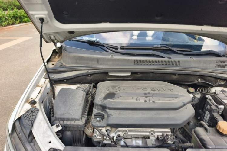 Used Baojun 360 2019 1.5L CVT Luxury Model China VI Emission Standard Exterior 4