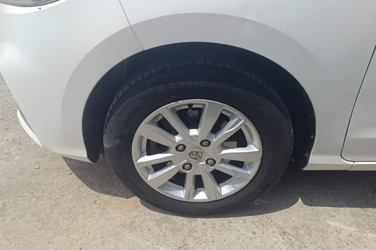 Used Baojun 360 2019 1.5L Manual Elite Version China VI Exterior 4