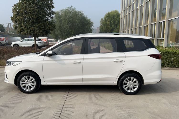 Used Baojun 360 2019 1.5L Manual Elite Version China VI Exterior 4
