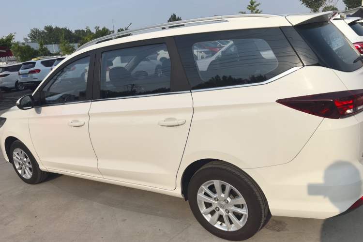 Used Baojun 360 2019 1.5L Automatic Elite Version China VI Exterior 5