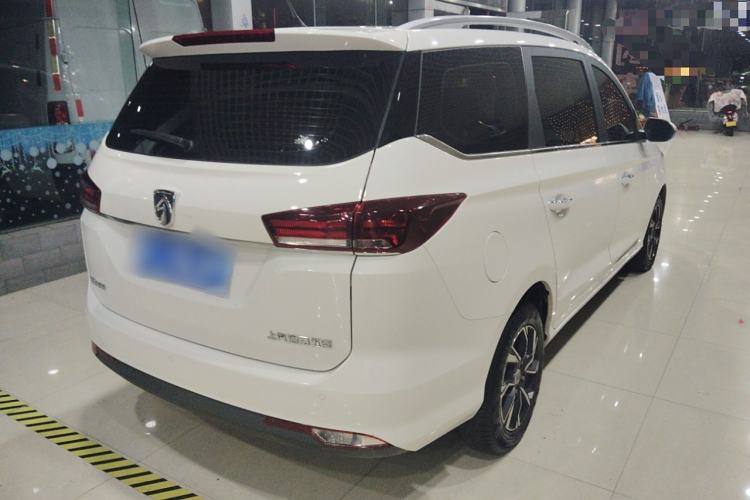 Used Baojun 360 2019 1.5L CVT Luxury Model China VI Emission Standard Exterior 5