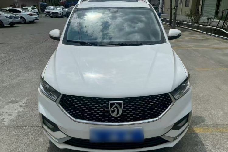 Used Baojun 360 2019 1.5L CVT Luxury Model China VI Emission Standard Exterior 5