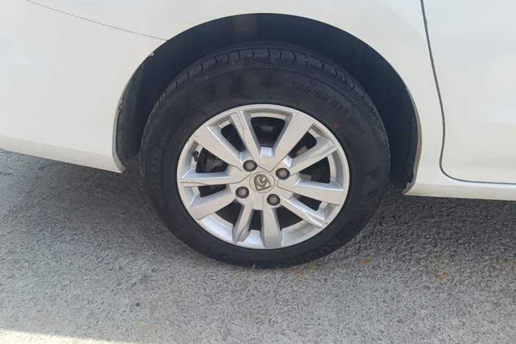 Used Baojun 360 2019 1.5L Manual Elite Version China VI Exterior 5
