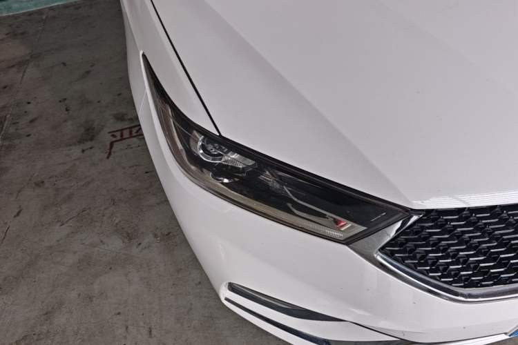 Used Baojun 360 2019 1.5L CVT Elite Version China VI Exterior 6