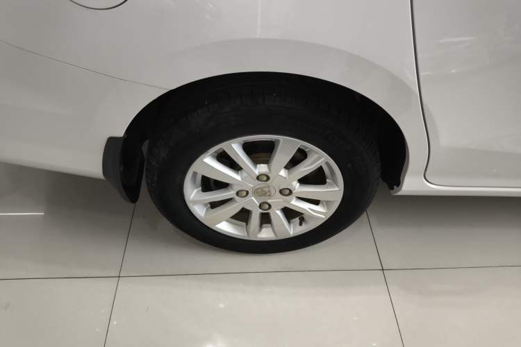 Used Baojun 360 2019 1.5L Manual Elite Version China VI Exterior 8