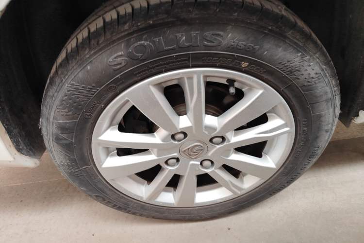 Used Baojun 360 2019 1.5L CVT Elite Version China VI Exterior 8