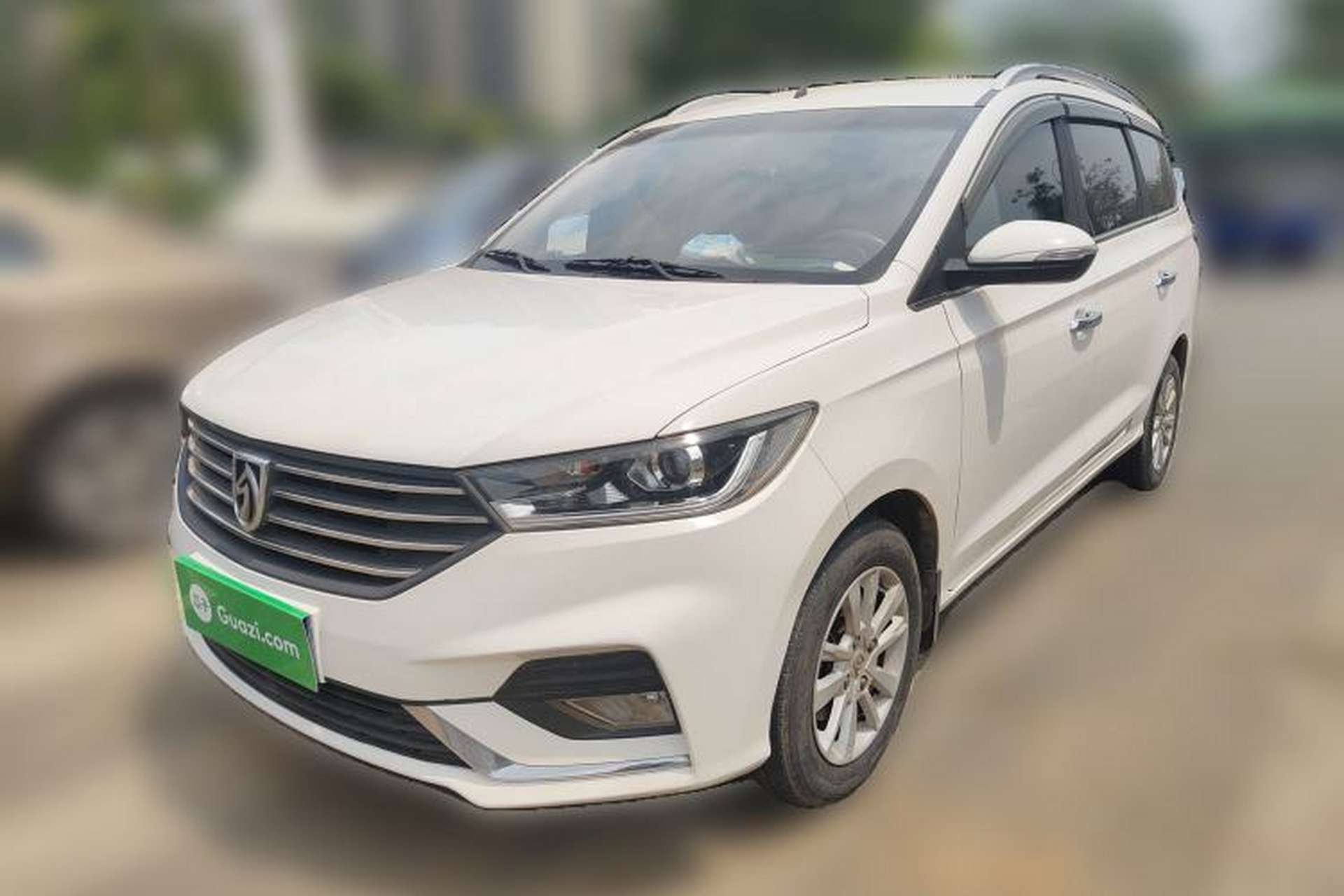 Used Baojun 360 2019 1.5L Manual Elite Version China VI Front Left 45 Deg
