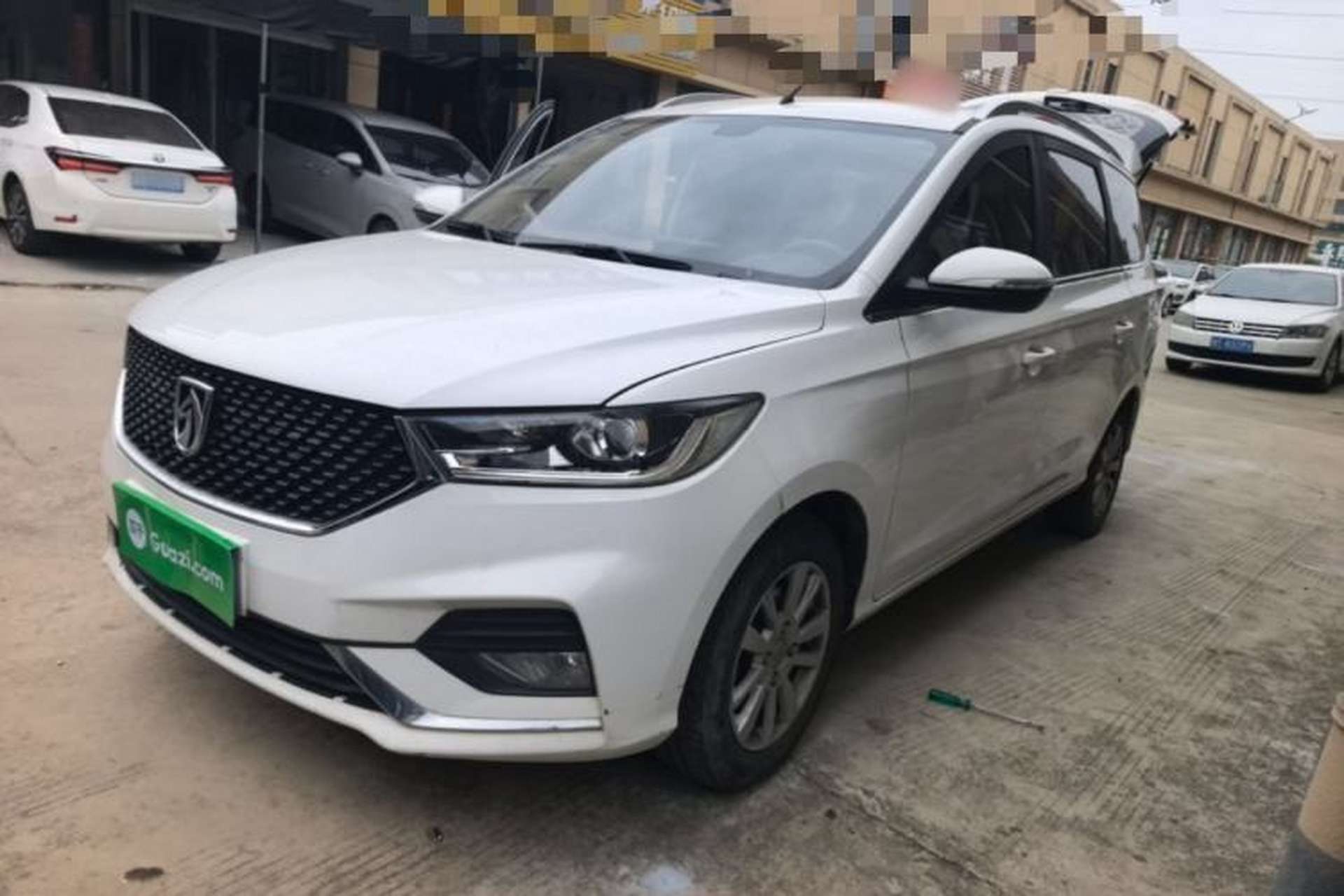 Used Baojun 360 2019 1.5L CVT Elite Version China VI Front Left 45 Deg