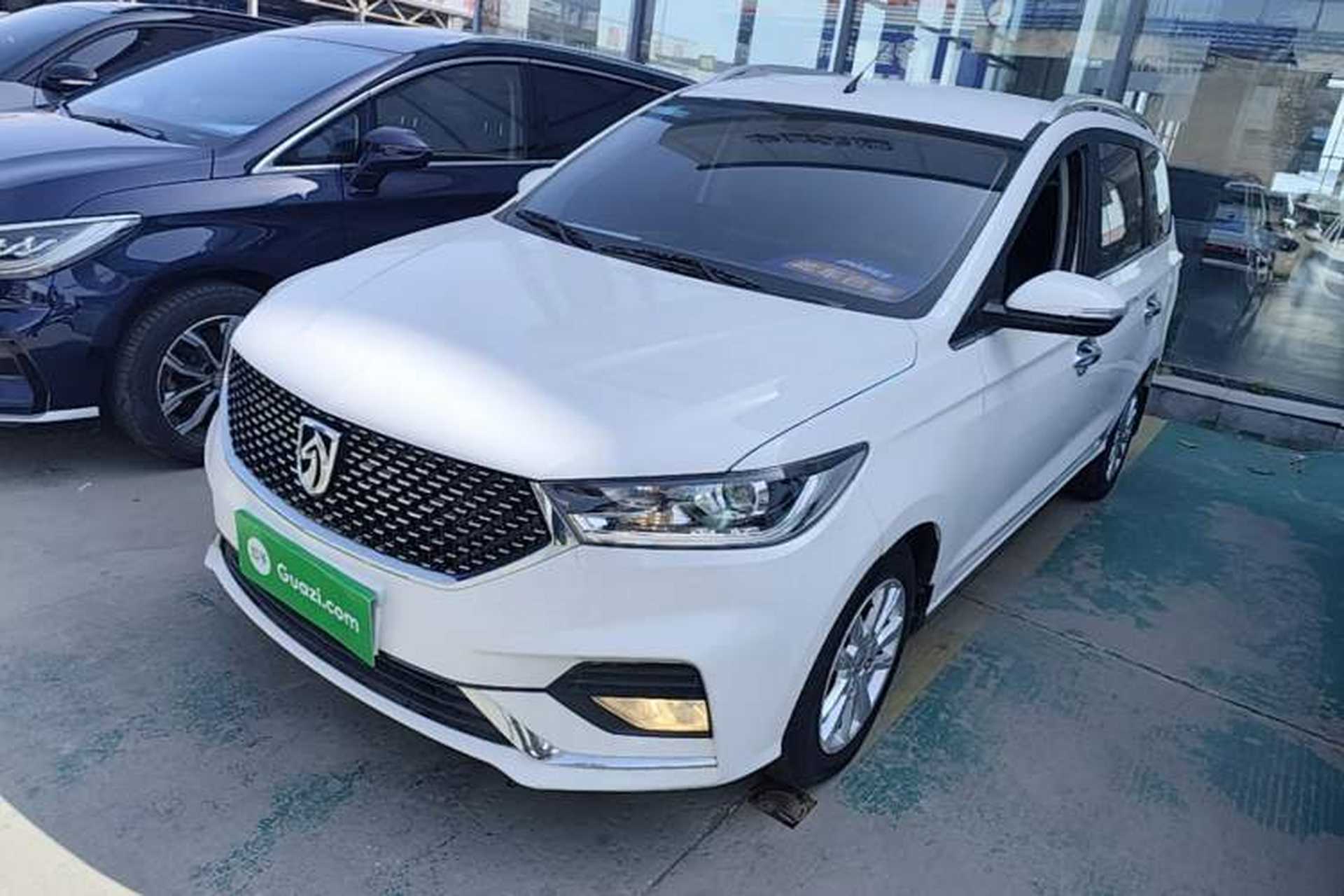 Used Baojun 360 2019 1.5L CVT Elite Version China VI Front Left 45 Deg