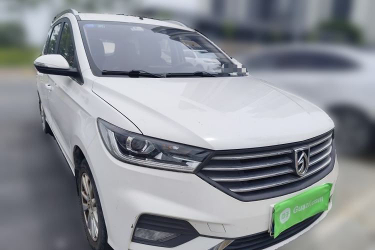 Used Baojun 360 2019 1.5L Manual Elite Version China VI Front Right 45 Deg