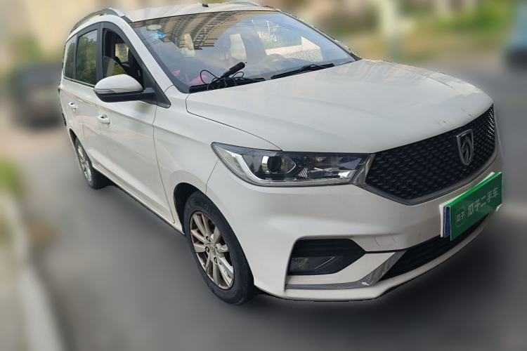Used Baojun 360 2019 1.5L CVT Elite Version China VI Front Right 45 Deg