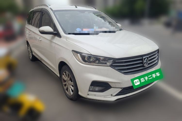 Used Baojun 360 2019 1.5L Manual Elite Version China VI Front Right 45 Deg