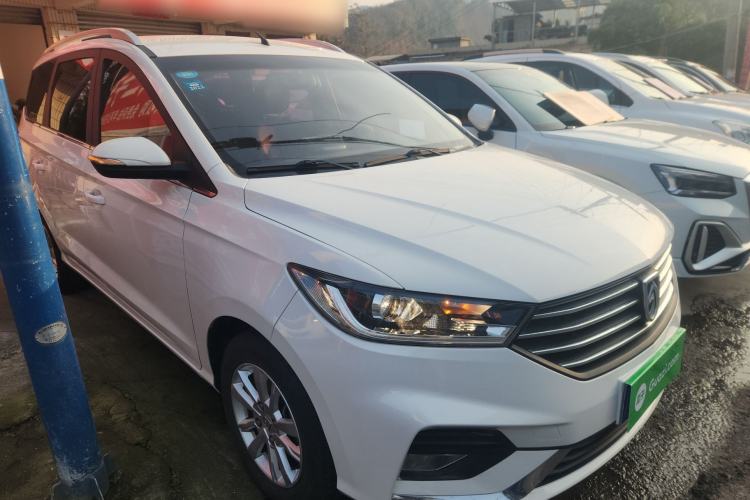 Used Baojun 360 2019 1.5L Automatic Elite Version China VI Front Right 45 Deg