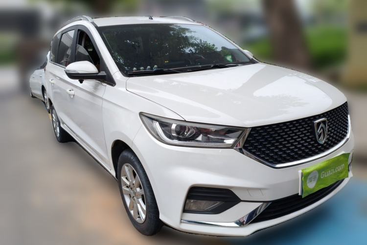 Used Baojun 360 2019 1.5L Manual Elite Version China VI Front Right 45 Deg