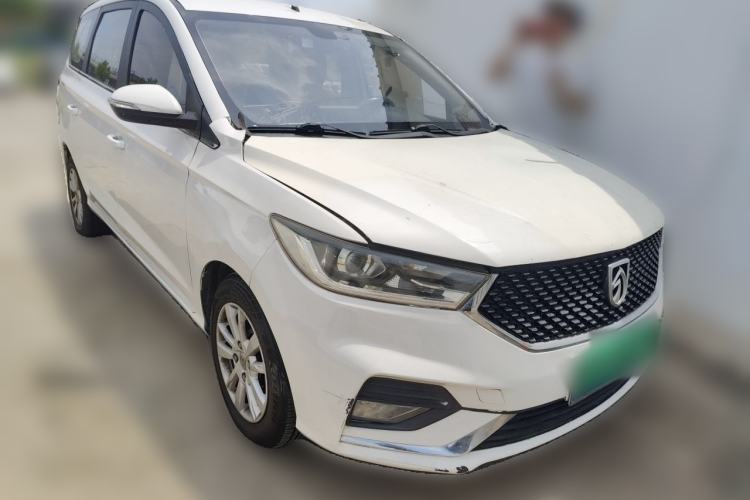 Used Baojun 360 2019 1.5L CVT Elite Version China VI Front Right 45 Deg