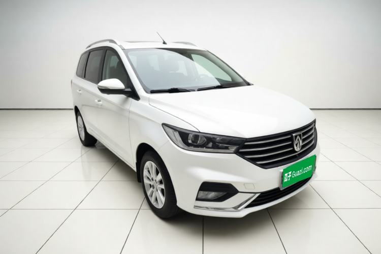 Used Baojun 360 2019 1.5L Manual Elite Version China VI Front Right 45 Deg