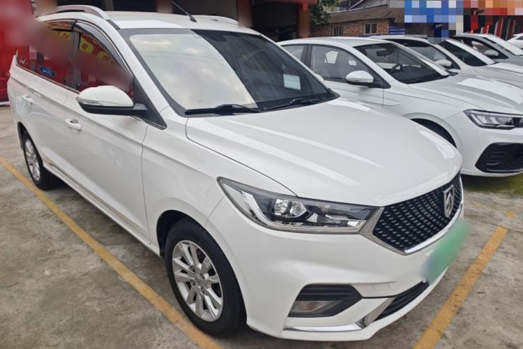 Used Baojun 360 2019 1.5L CVT Elite Version China VI Front Right 45 Deg