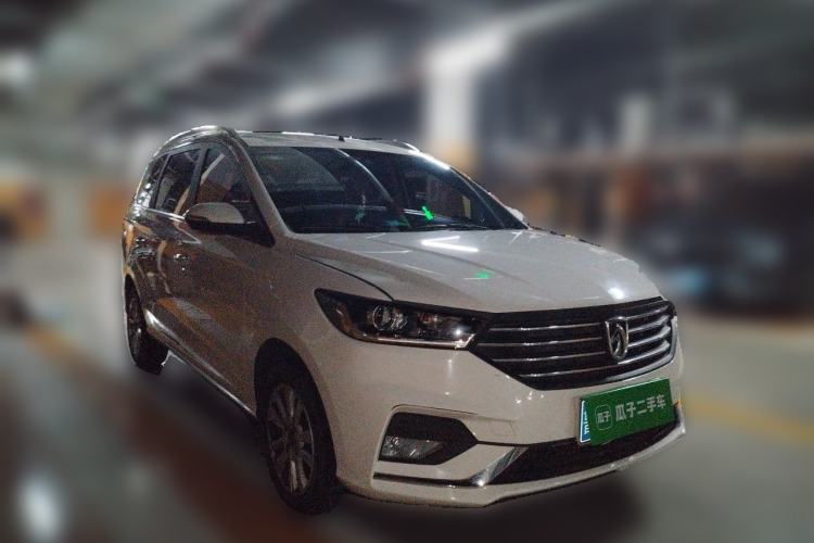 Used Baojun 360 2019 1.5L Manual Elite Version China VI Front Right 45 Deg