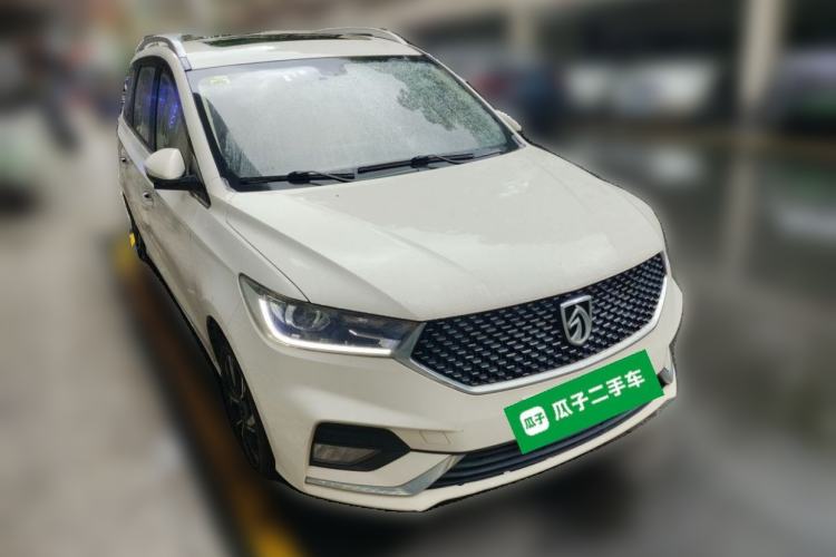 Used Baojun 360 2019 1.5L CVT Luxury Model China VI Emission Standard Front Right 45 Deg