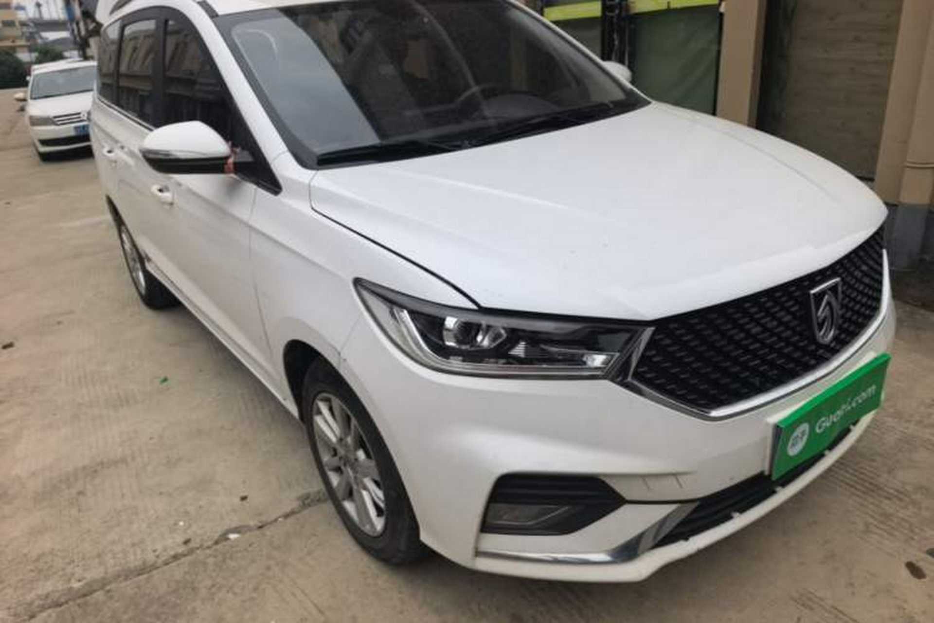 Used Baojun 360 2019 1.5L CVT Elite Version China VI Front Right 45 Deg