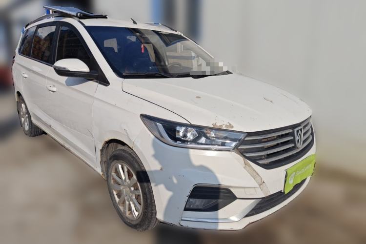 Used Baojun 360 2019 1.5L Manual Elite Version China VI Front Right 45 Deg