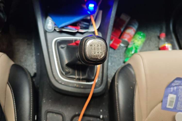 Used Baojun 360 2019 1.5L Manual Luxury Version China VI Gear Lever