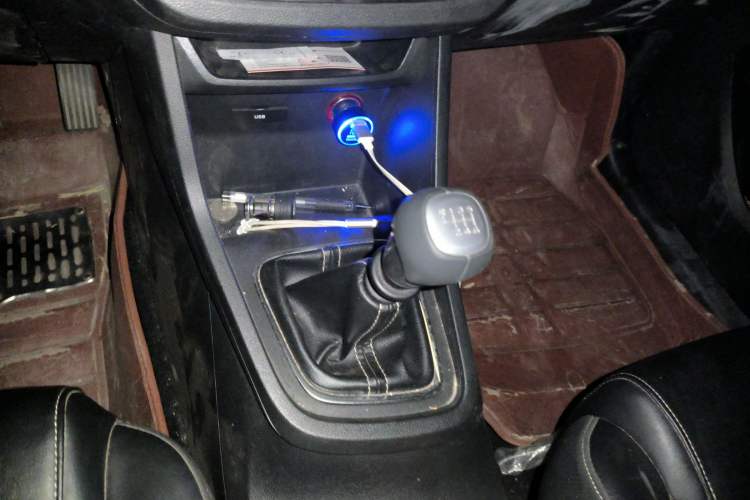Used Baojun 360 2019 1.5L Manual Elite Version China VI Gear Lever
