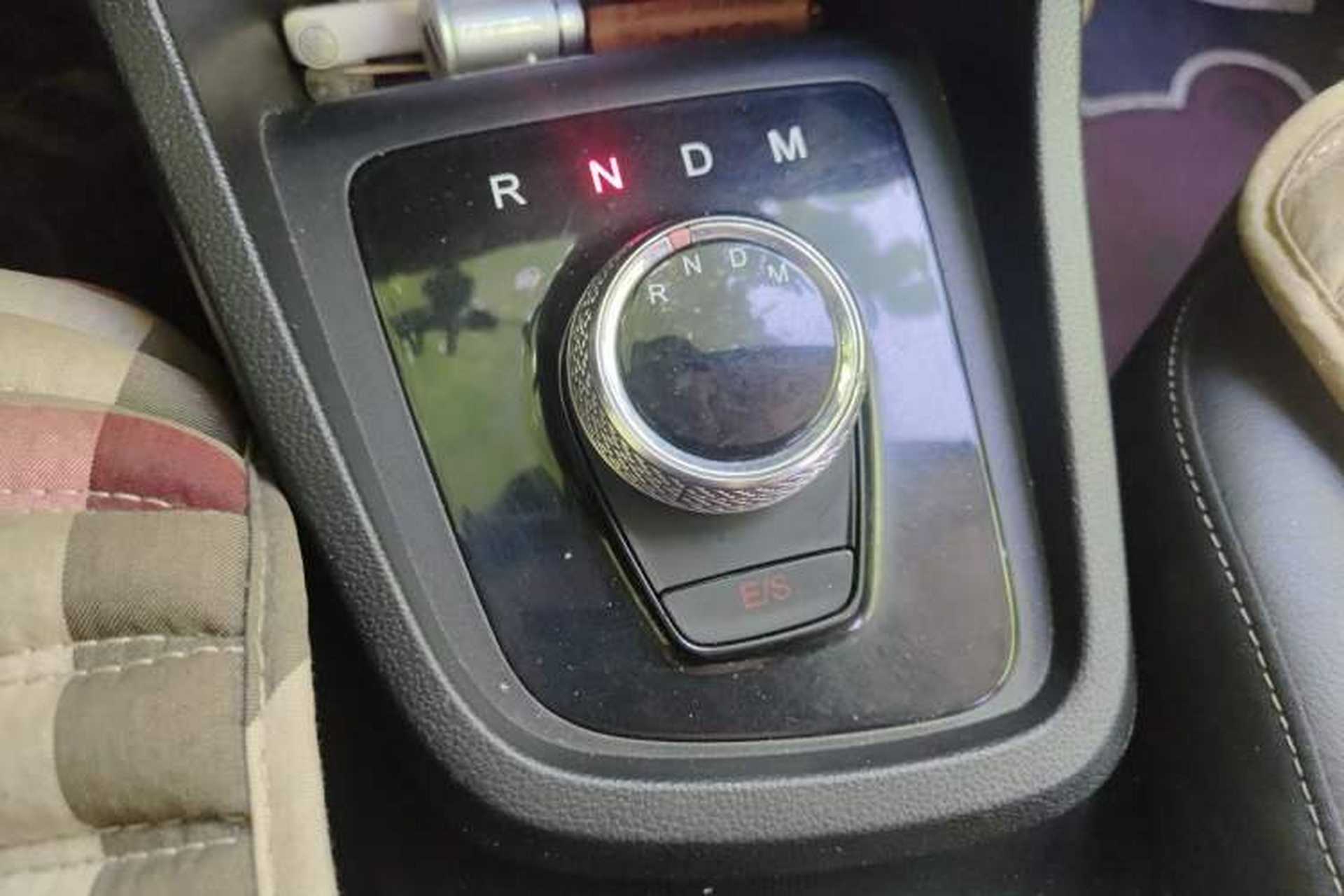 Used Baojun 360 2019 1.5L Automatic Elite Version China VI Gear Lever