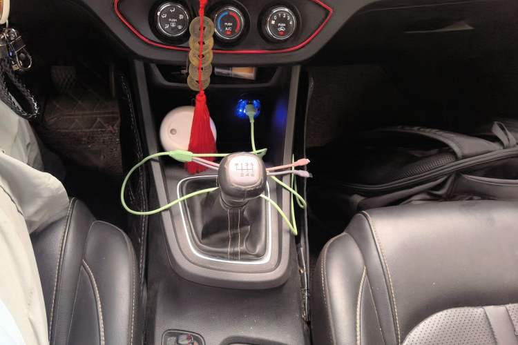 Used Baojun 360 2019 1.5L Manual Elite Version China VI Gear Lever