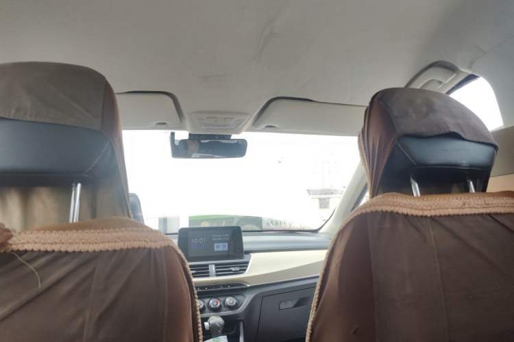 Used Baojun 360 2019 1.5L CVT Elite Version China VI Headliner
